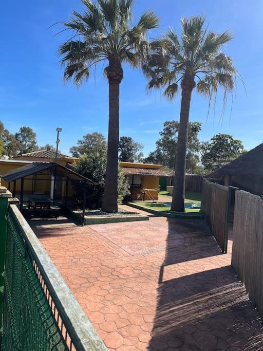 Chalet A 2 Kilometros De La Playa Chiclana de la Frontera Kültér fotó